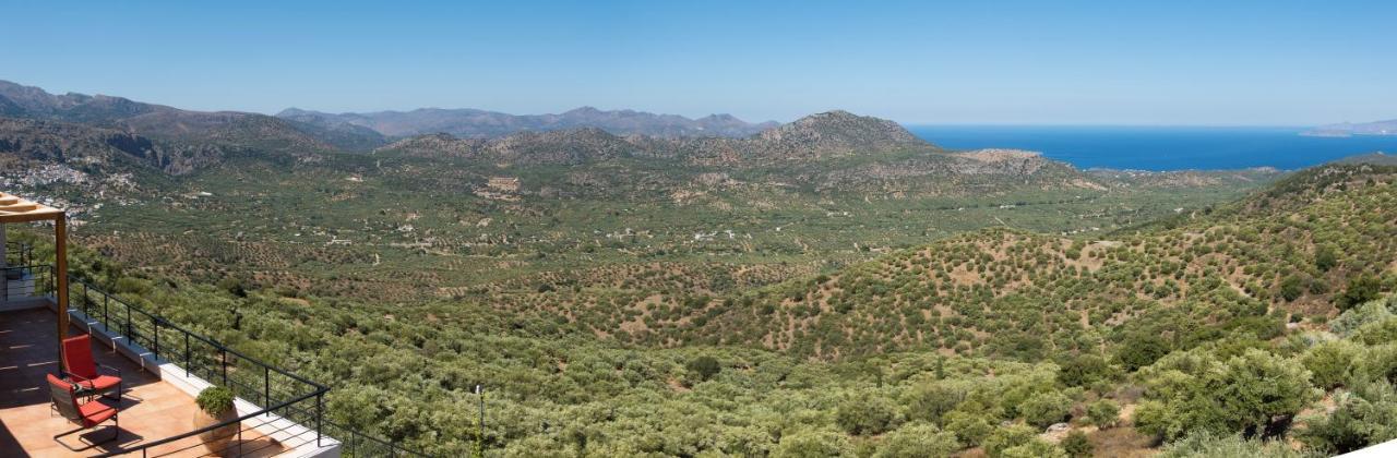 Villa Dio Petres Kroustas Екстериор снимка